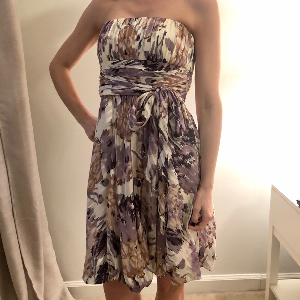 BCBGMaxAria beautiful silk dress
